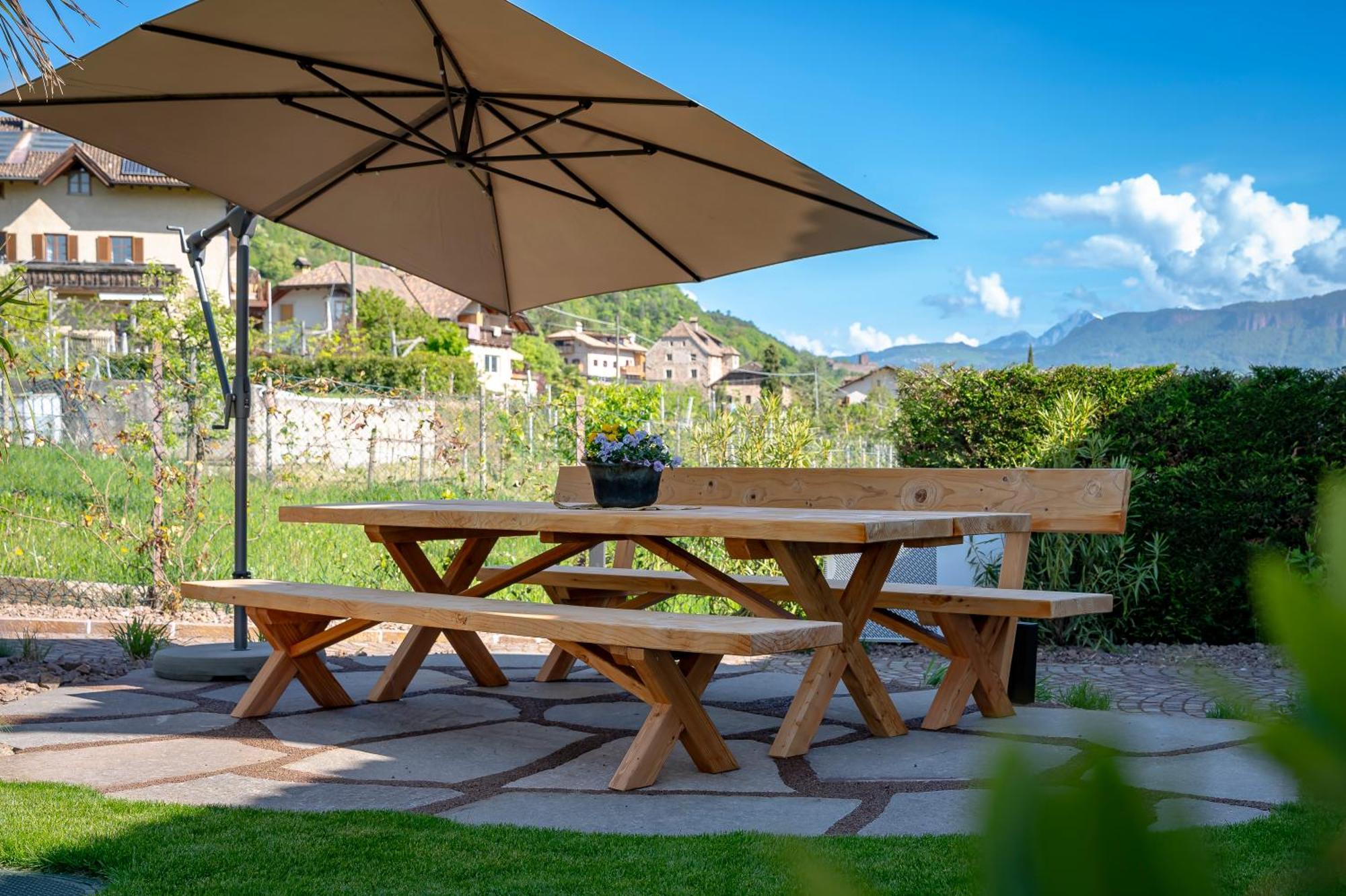 Ferienwohnung Weingut Lahn zu Eppan Eppan an der Weinstraße Exterior foto