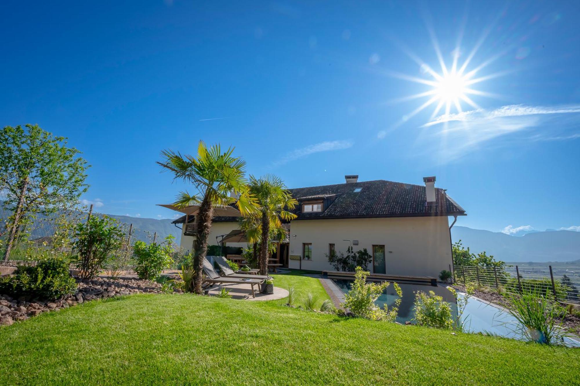 Ferienwohnung Weingut Lahn zu Eppan Eppan an der Weinstraße Exterior foto
