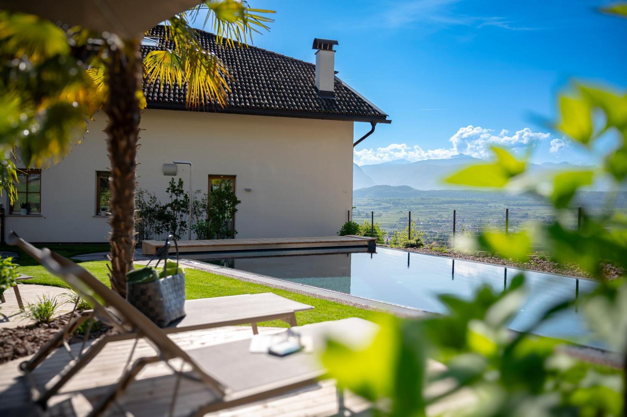 Ferienwohnung Weingut Lahn zu Eppan Eppan an der Weinstraße Exterior foto